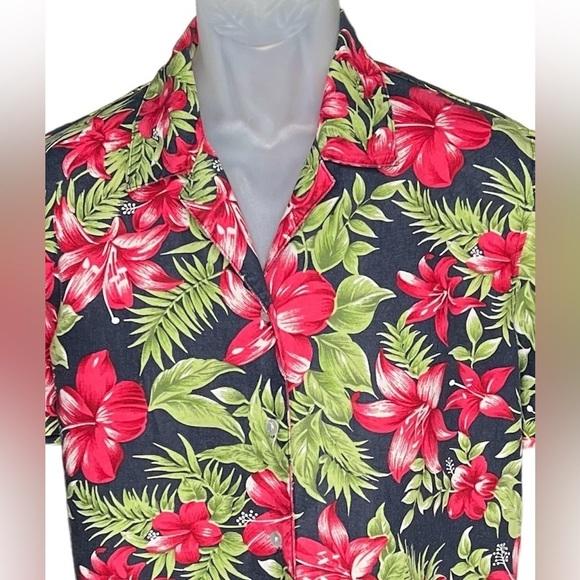 Lemon Grass~Linen Blend~Women  Large Shirt~Green Leaf Floral~Short Sleeve Button - Picture 3 of 6